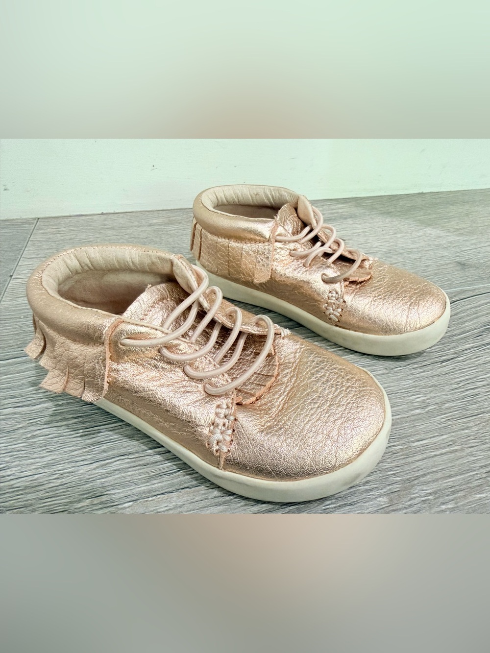 Freshly Picked Toddler Girl’s (Size 7) Metallic Rose Gold Moccasin High-Top Shoe